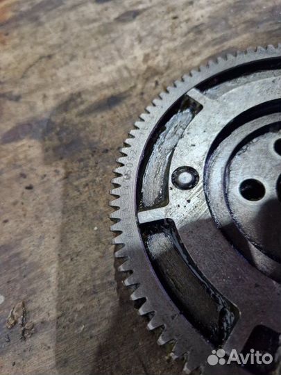 Шестерня распредвала Scania DSC12