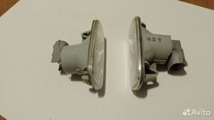 Повторитель поворота Toyota