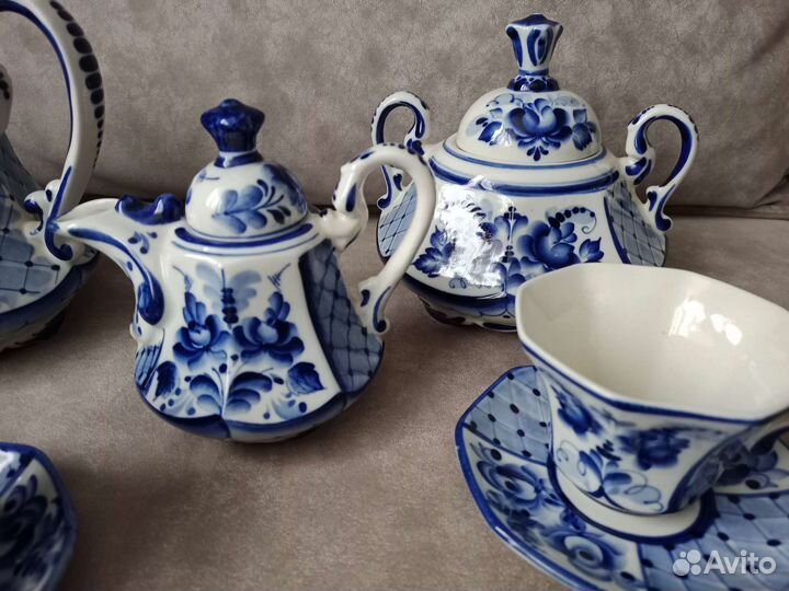 Сервиз гжель 1998г