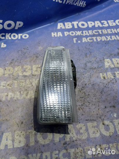 Правый поворотник Ваз Лада 2109 хэтчбек 2111 2004