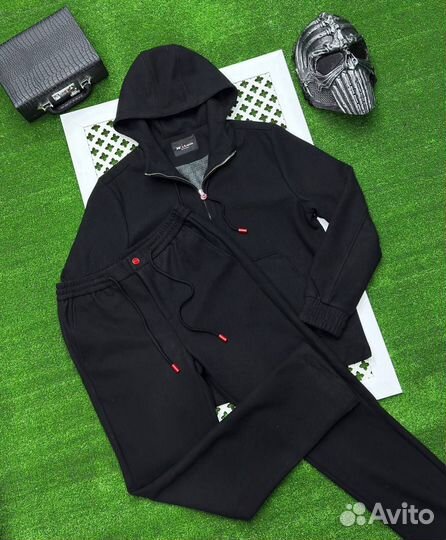 Спортивные костюмы kiton