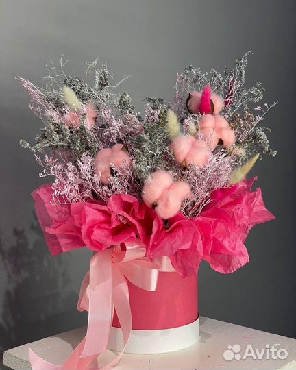 Композиция из сухоцветов