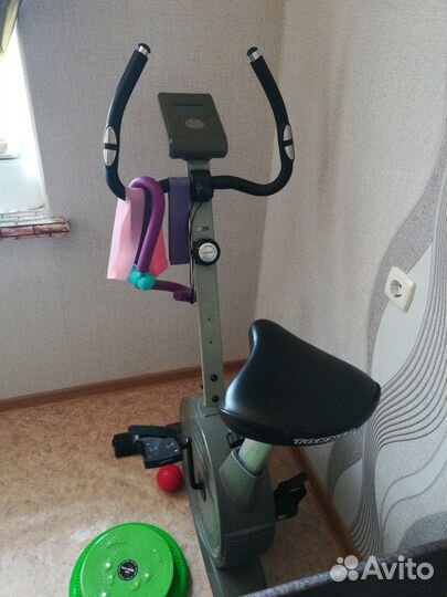 Велотренажер torneo vita