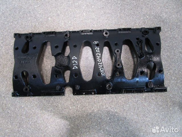 Плита двс нижняя Volvo 3183414