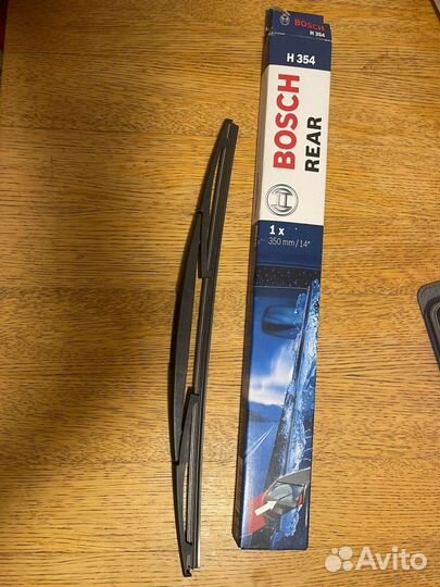 Задний стеклоочиститель (дворник)