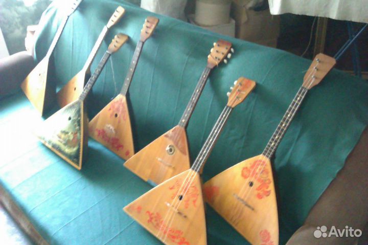 Балалайка советская деревянная