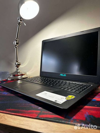 Asus F570Z