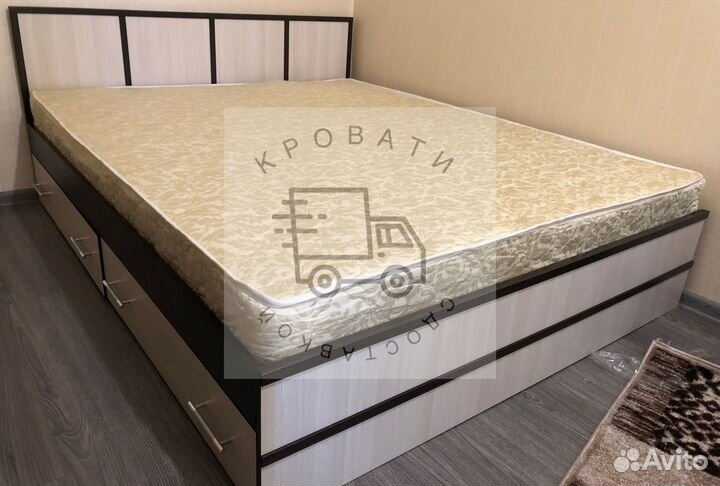 Кровать с ящиками
