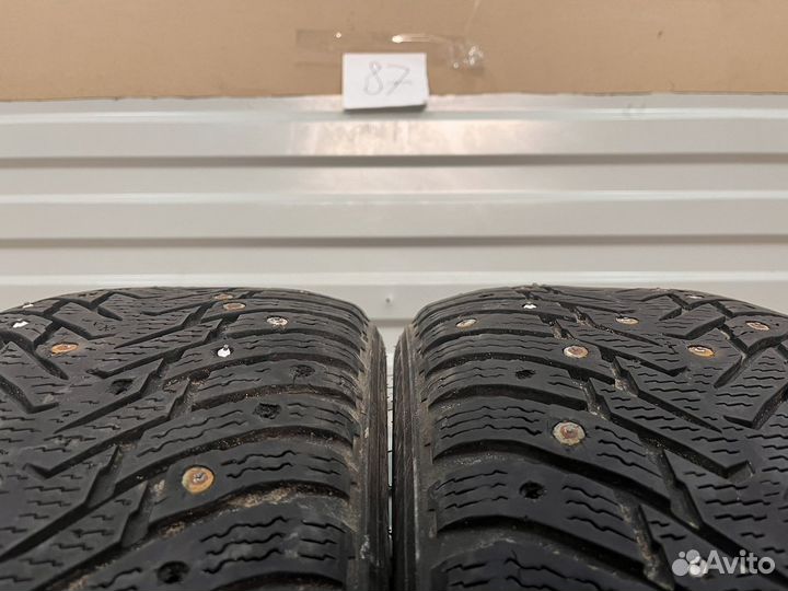 Nokian Tyres Hakkapeliitta 8 215/50 R17 95T