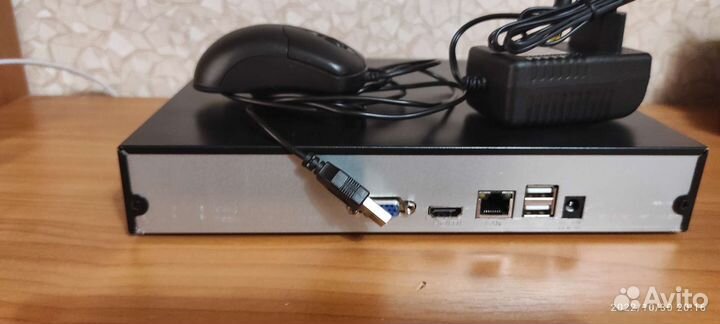 Продам 16-канальный IP-видеорегистратор