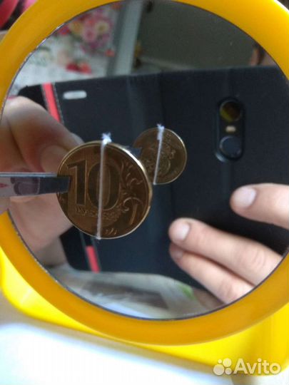 Монета 10 