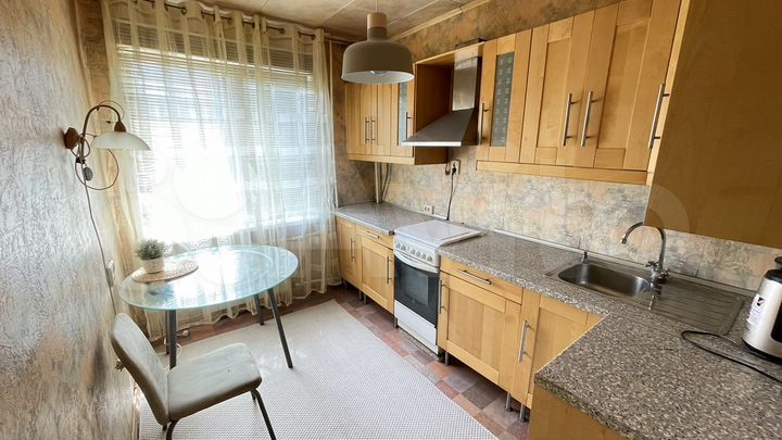 4-к. квартира, 76 м², 3/5 эт.