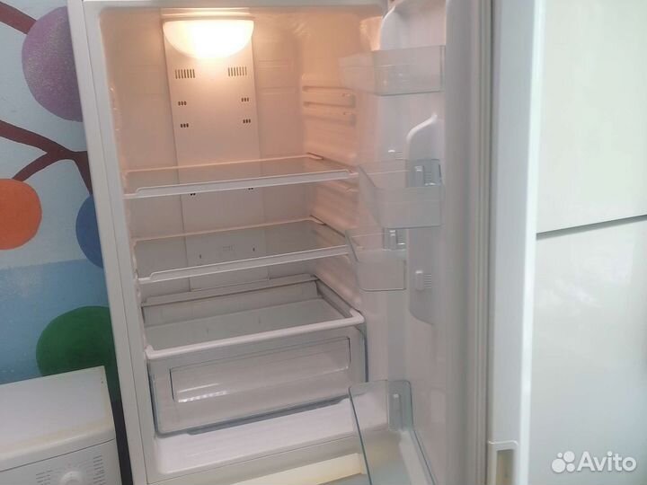 Холодильник samsung