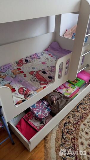 Двухъярусная кровать крепкая