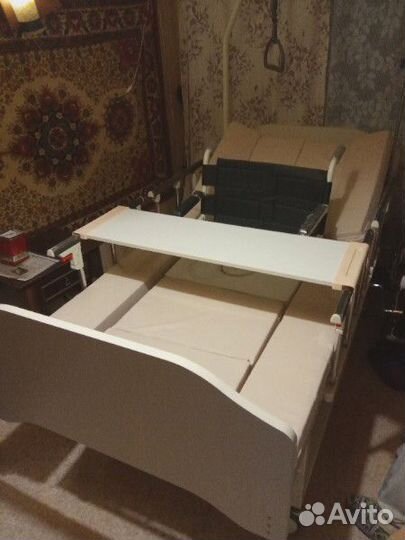 Медицинская кровать MET integra