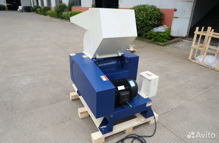 Мощная дробилка для пластика 4квт