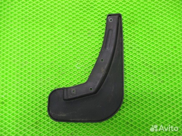 Брызговик передний левый Chery Tiggo 4