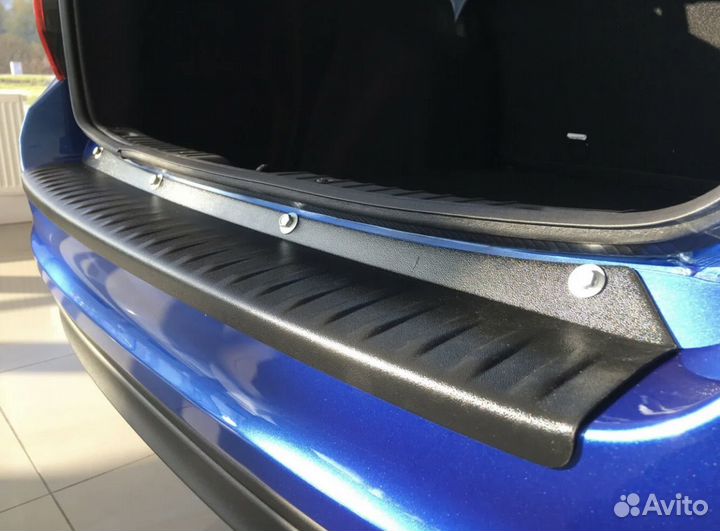 Накладка на задний бампер гранта фл