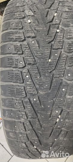 Nokian Tyres Hakkapeliitta 7 SUV 275/55 R20