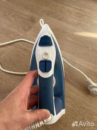 Утюг Bosch Sensixx'x DA 10