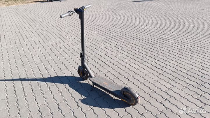 Электросамокат ninebot max g30p