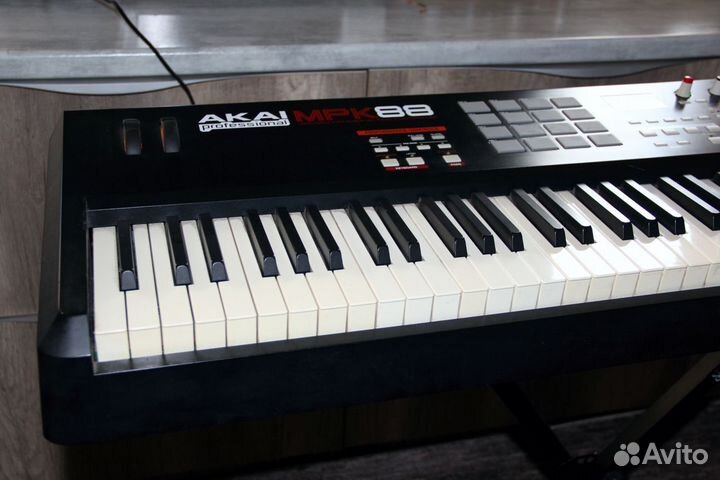 Akai Professional MPK-88