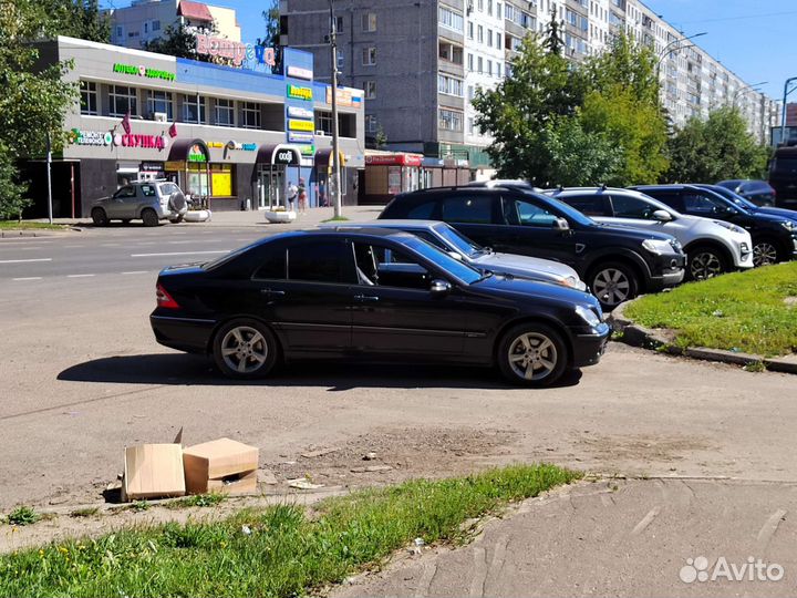 Mercedes-Benz C-класс 1.8 AT, 2006, 291 661 км