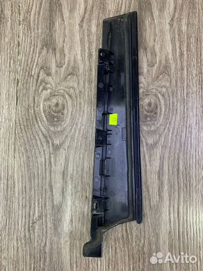 Накладка на дверь передняя правая Ford Mondeo