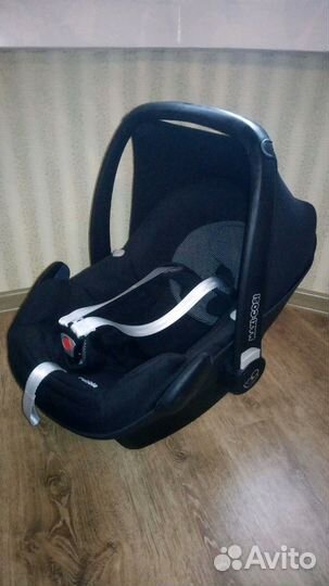 Автомобильное кресло Maxi-Cosi Pebble