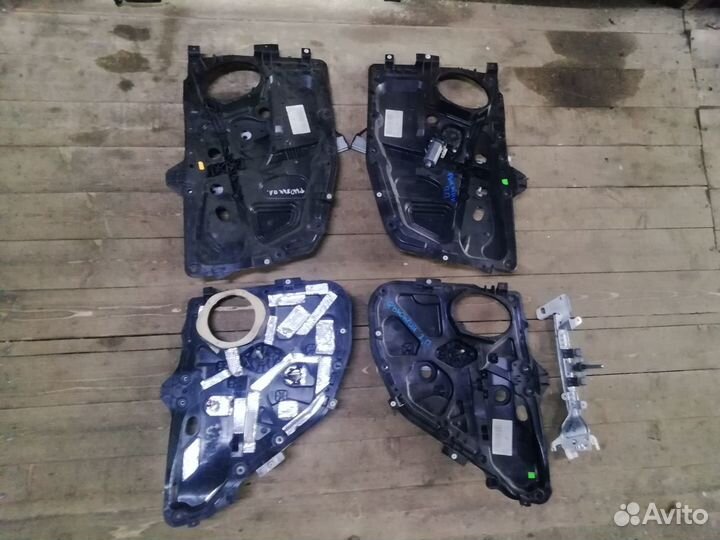 Ford Fusion 2002-2012 стеклоподъемник