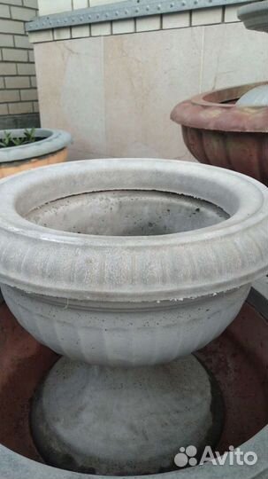 Вазон для цветов