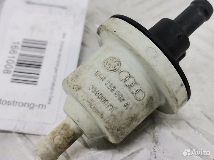 Клапан вентиляции топливного бака Volkswagen B3