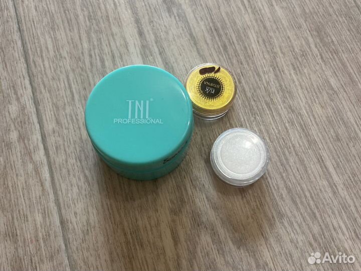 Акриловая пудра, втирки