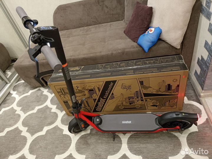 Электросамокат Ninebot KickScooter D18U (Новый)