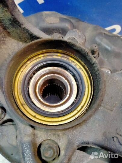 Ступица задняя левая Toyota Mark Ii GX100 1GFE