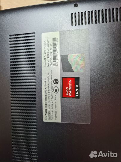 Honor Ryzen 5 5500U / 512 Gb / MagicBook 15