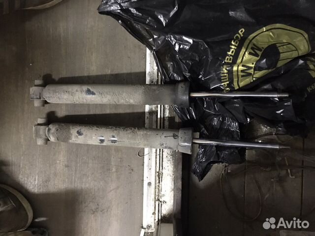 Задние амортизаторы бмв ф30 /ф31 2010