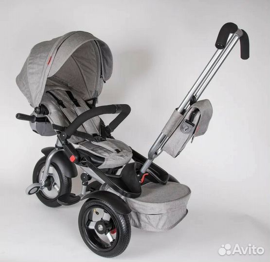 Трехколесный велосипед