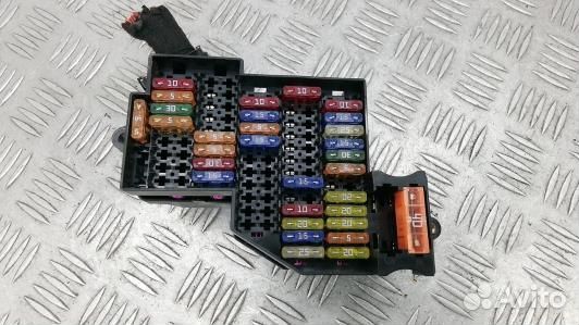 Блок предохранителей volkswagen touareg 7L (DMA07M