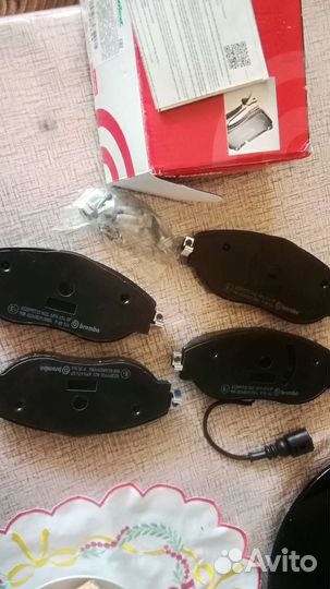 Тормозные калодки, на фольксваген тигуан