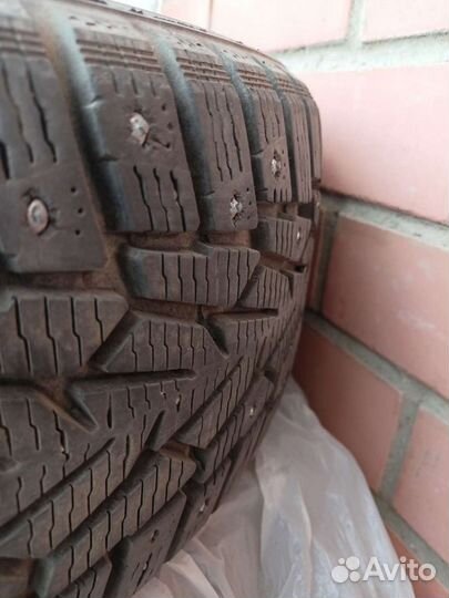 Nokian Tyres Nordman 4 215/65 R16