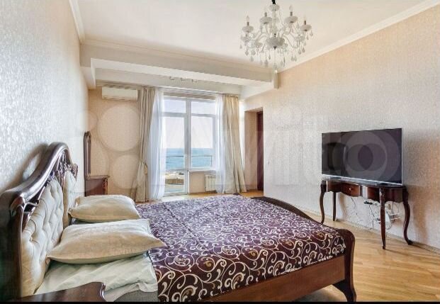 2-к. квартира, 70 м², 3/10 эт.