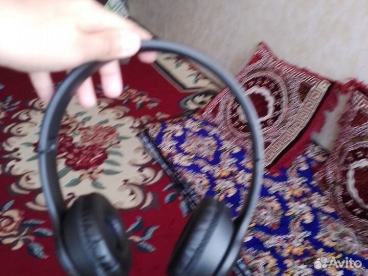 Беспроводные наушники