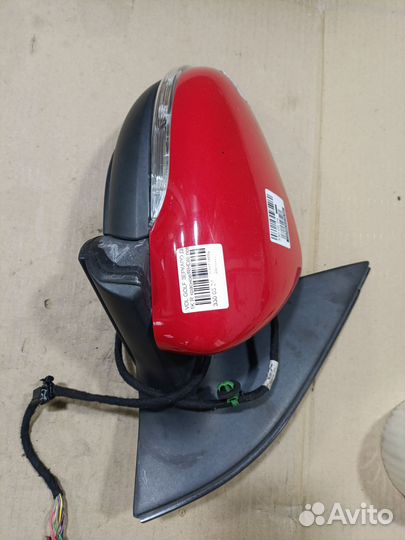 Зеркало Volkswagen Golf 1K (Правое)