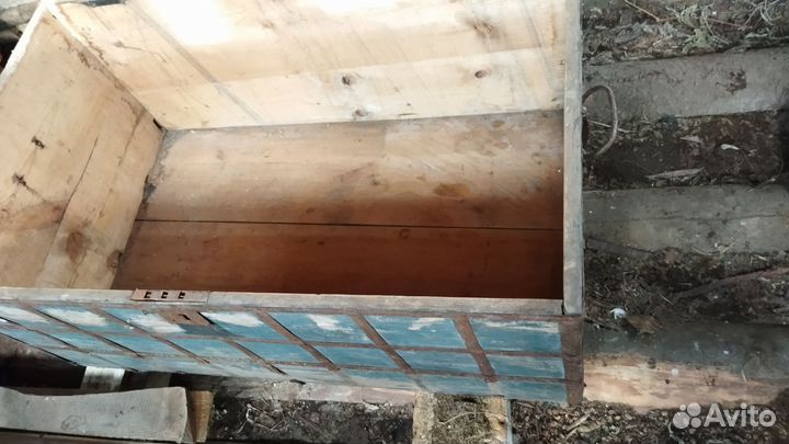 Сундук деревянный старинный