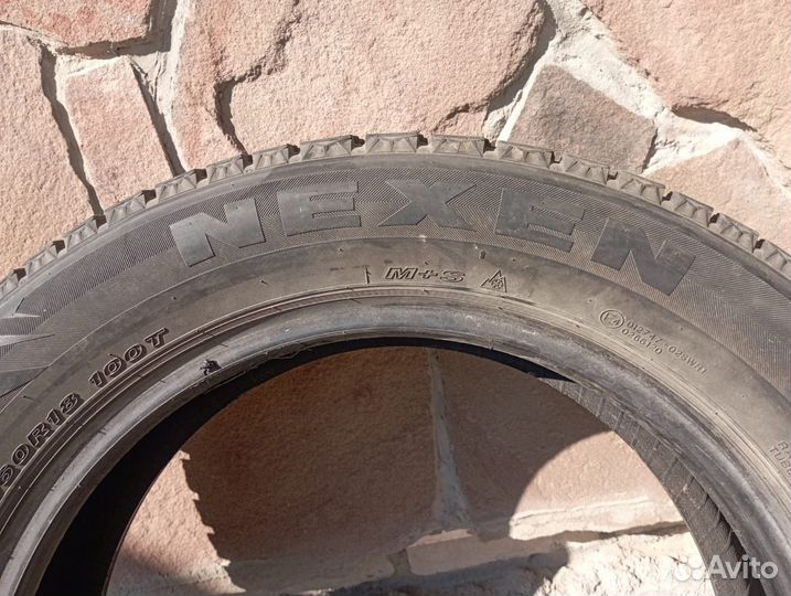 Nexen Winguard WinSpike SUV 225/60 R18