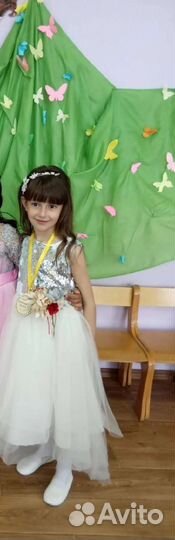 Платье для девочки 6-7 лет