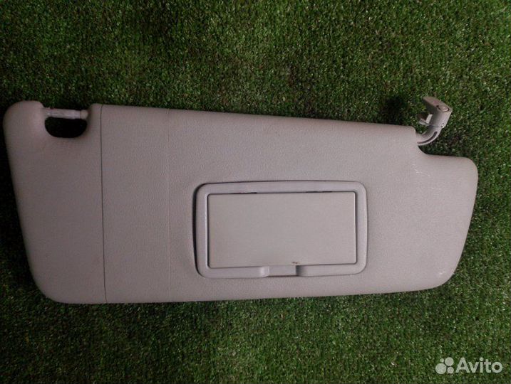 Козырек солнцезащитный правый Opel Corsa 1.4 2007