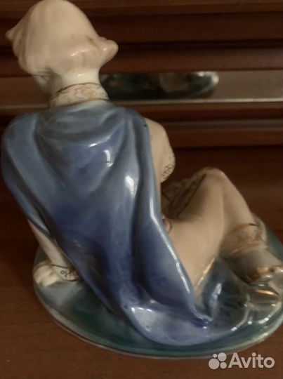 Статуэтка Иванушка с лягушкой фарфор СССР