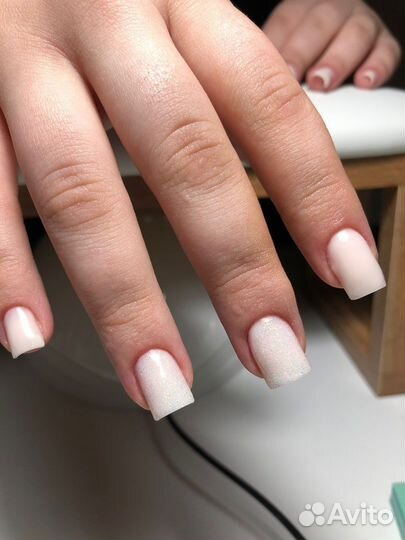 Маникюр на дому